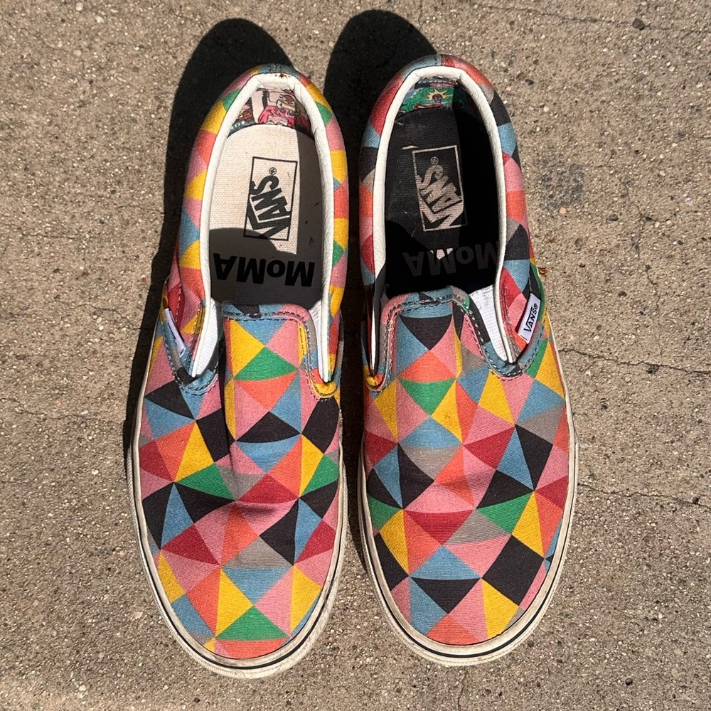 RARE Vans Multicolor Geometric classic Slip-On Sneakers MOMA special edition